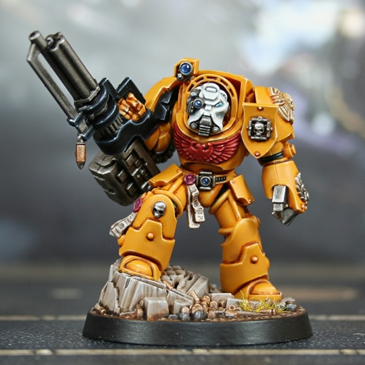 Imperial Fist Yellow Armour by RookieBrushes | Paint Pad