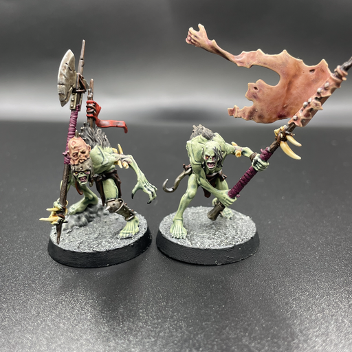 Hollowmourne Cryptguard Champion and Standard Bearer by GrimCourt ...