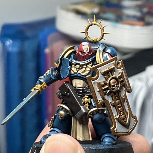 Bladeguard veteran (ultramarines) by Ultramewers | Paint Pad